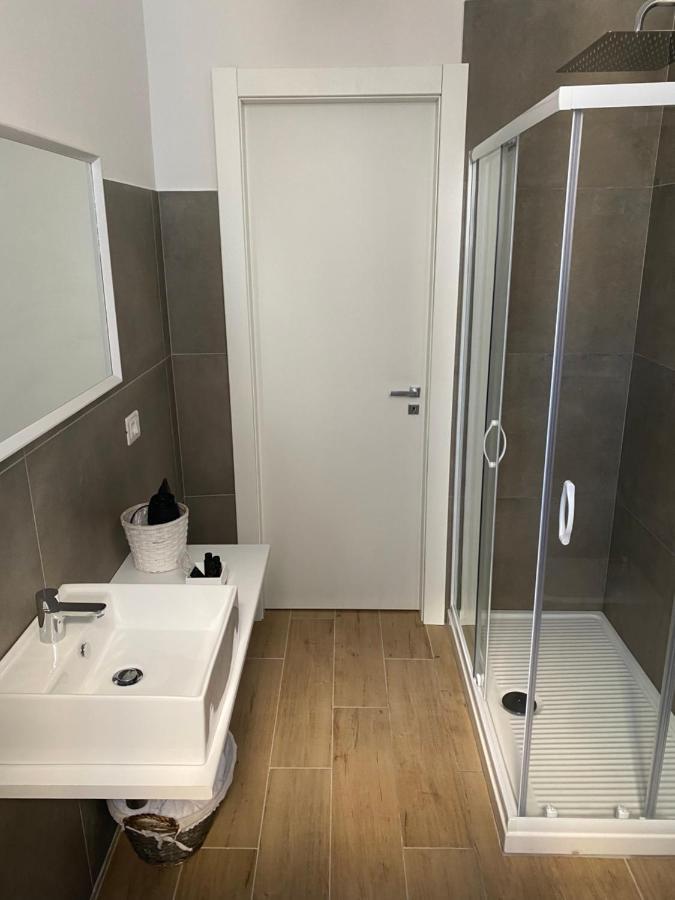 Vanvitelli Apartments Caserta Luaran gambar