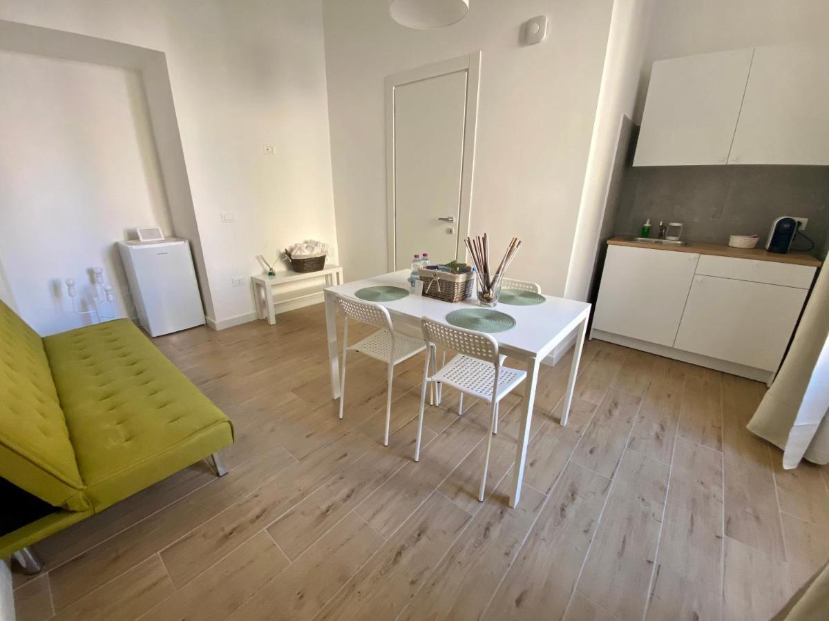 Vanvitelli Apartments Caserta Luaran gambar